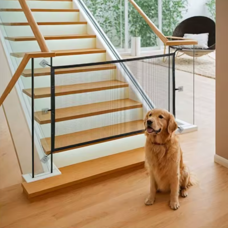 Clôture de sécurité pliable pour chien installée
