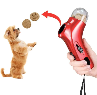 Lance-croquettes pour chien détail distributeur